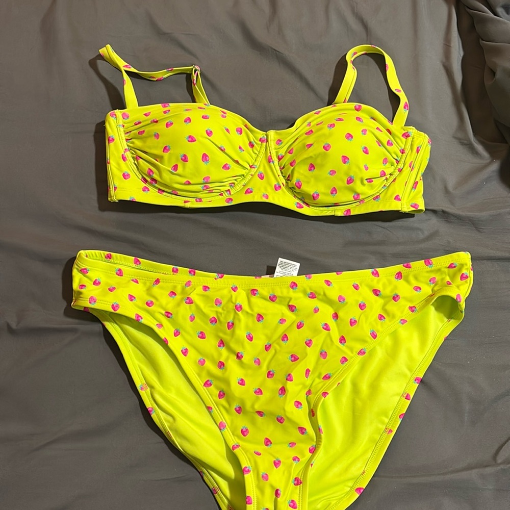 Swim suit